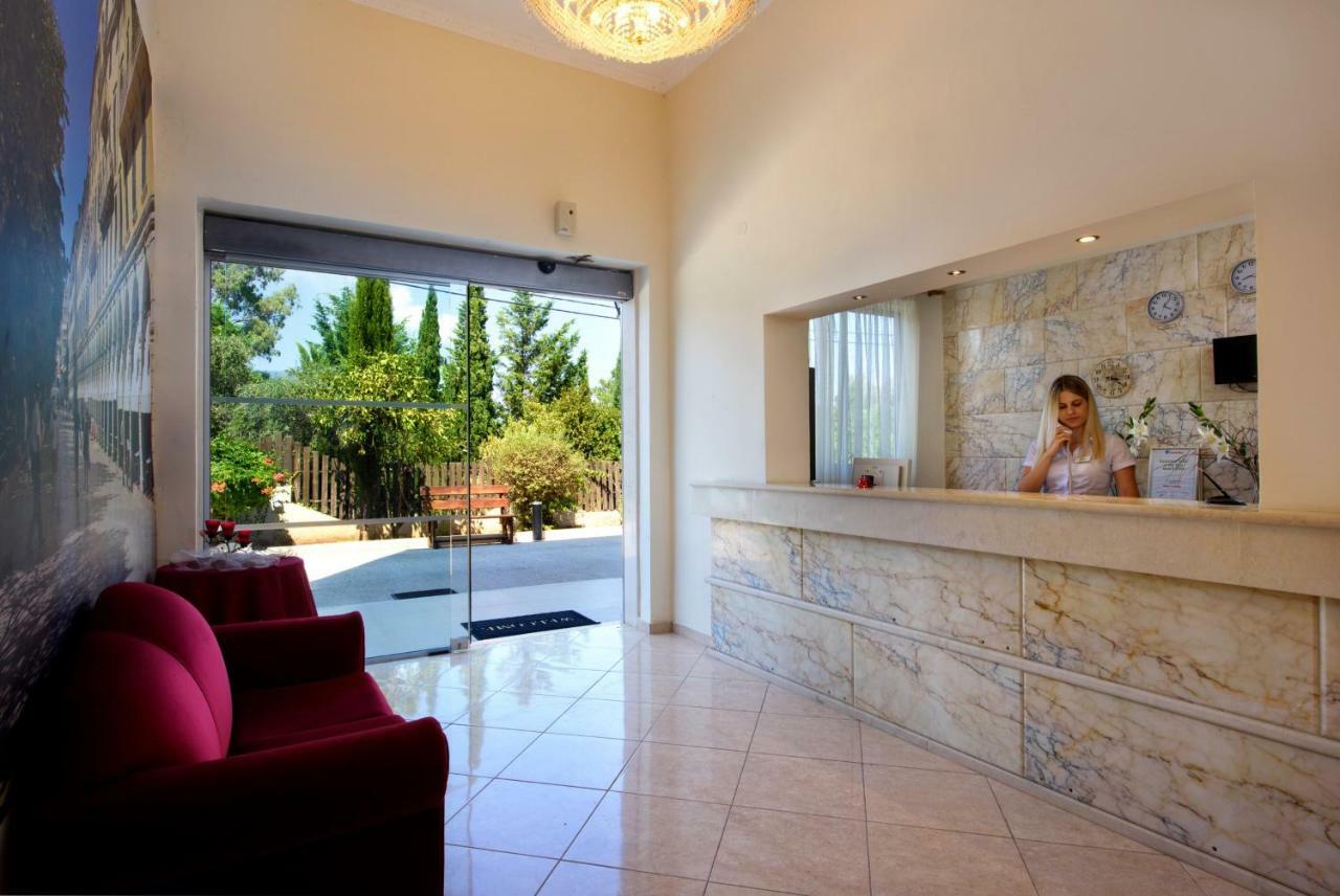 Amalia Hotel - Adults Only Dassia  Dış mekan fotoğraf