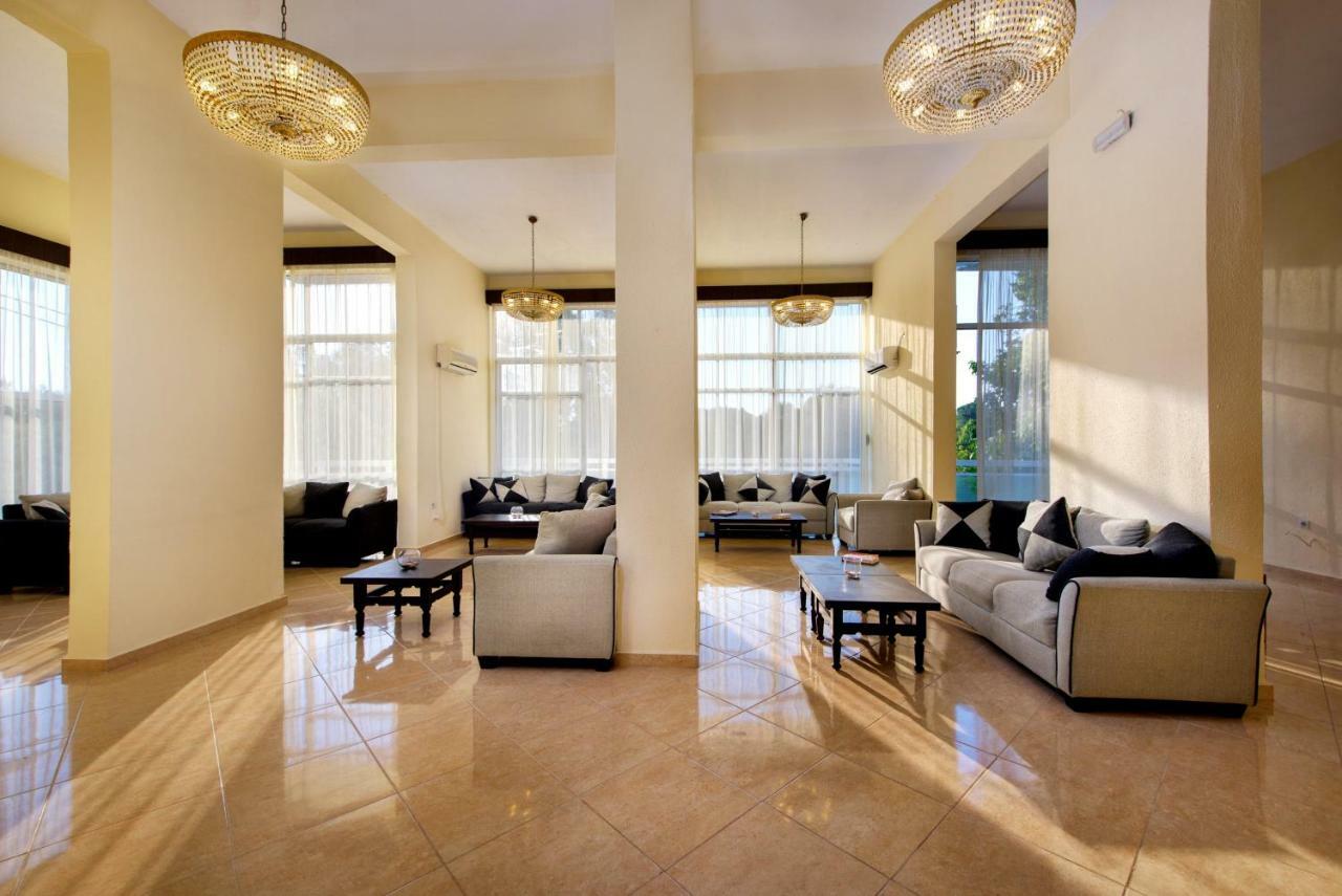 Amalia Hotel - Adults Only Dassia  Dış mekan fotoğraf